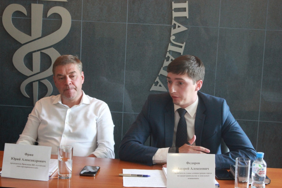 Предприниматели Алтайского края приглашаются к участию в 7 этапе опроса «Бизнес барометр страны»